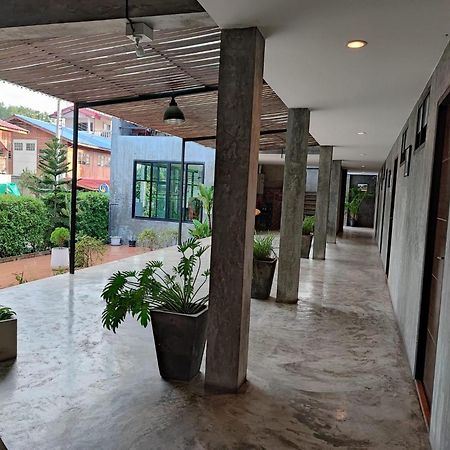 Come Moon Loft Hotel Phrae Buitenkant foto