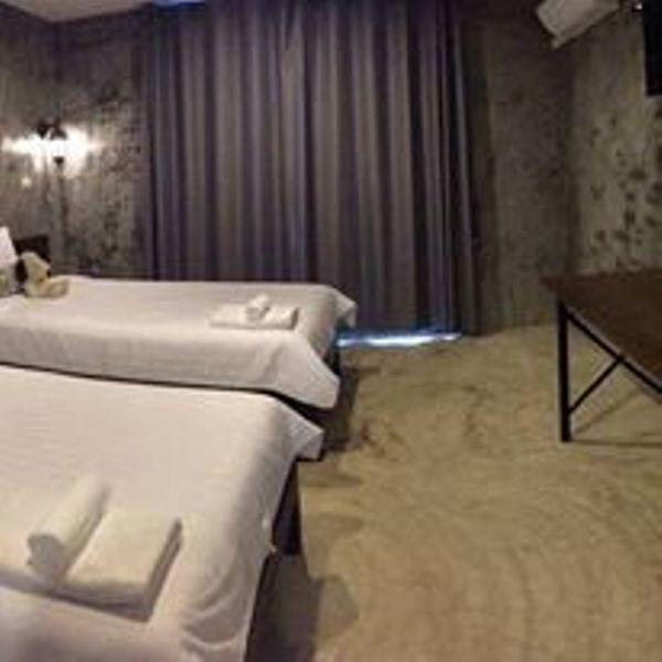 Come Moon Loft Hotel Phrae Buitenkant foto